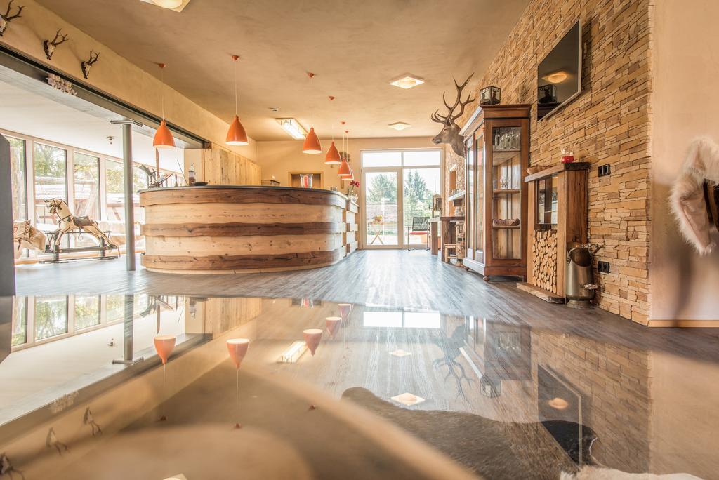 Landhotel Und Gasthof Hirsch Huettenreute Hosskirch Экстерьер фото